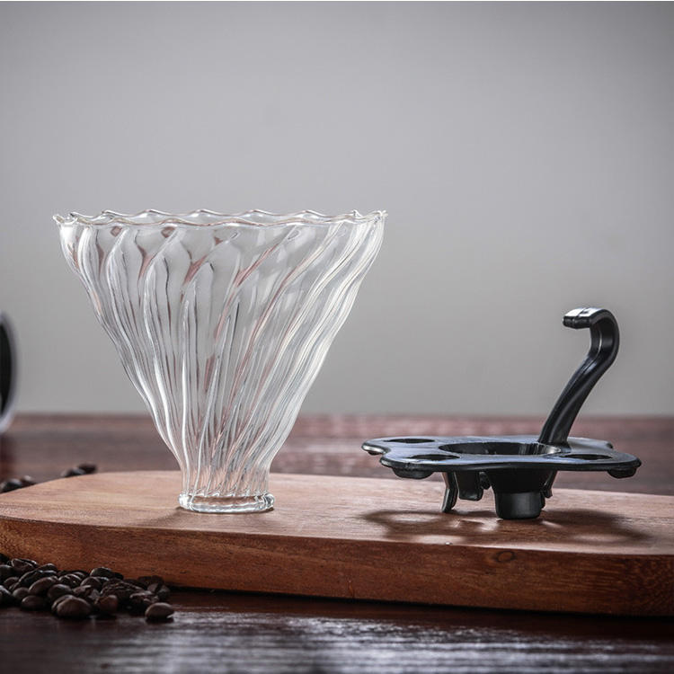Heißer Verkauf Kaffee Dripper V60 Hitzebeständige Glas Kaffee Filter für Barista Kaffee Brühen Tasse 2-4Cups