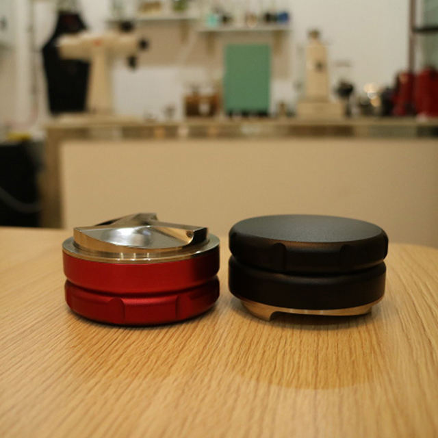 Roter Espresso-Verteiler, Espresso-Nivellierer, passend für Siebträger, Edelstahl-Kaffeeverteiler