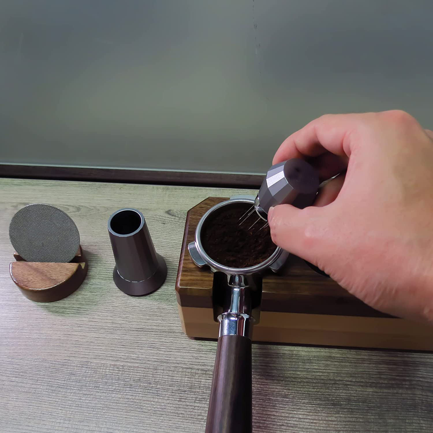 WDT Tool Espresso-Kaffeerührer, professionelles Barista-Nadelverteilungswerkzeug mit 0,4 mm Nadel und Ständer
