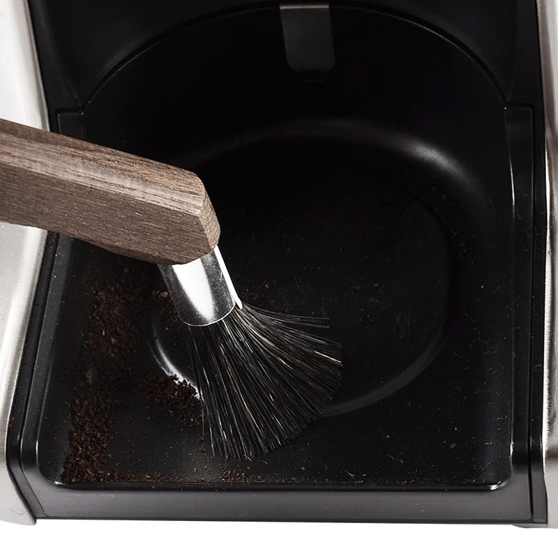 Professionelle Kaffeebürste, Kaffeemühlenbürste mit Naturborsten, Espressobürste mit Walnussgriff und Trageband für Barista
