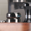 Metallic-Blau, verstellbarer Kaffeeverteiler, Basis aus Edelstahl 304 zum Glätten von Kaffeepulver, Kaffee-Nivellierer