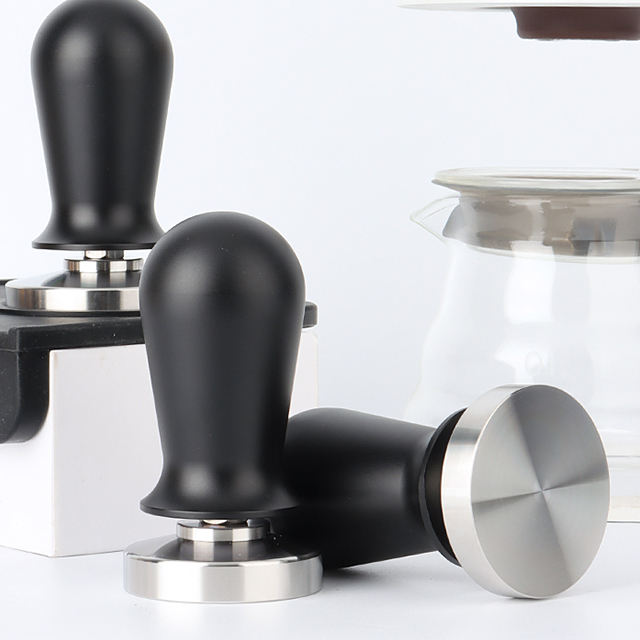 Espresso-Stampfer, Barista-Kaffee-Stampfer mit federbelastetem, 100 % flachem Edelstahl-Basis-Kaffee-Stampfer
